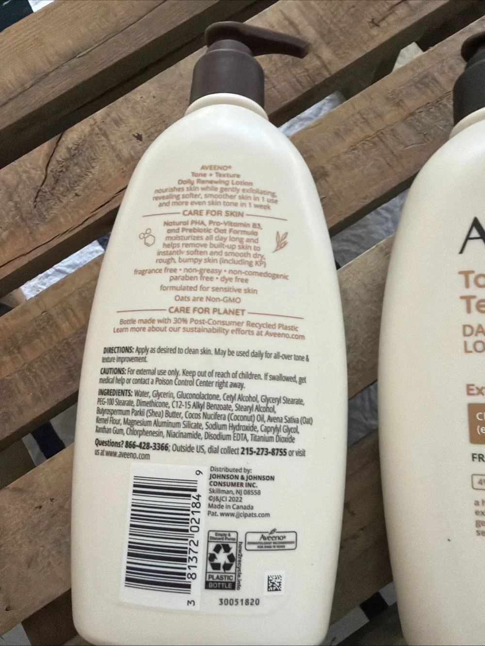 Aveeno Tone + Texture Daily Renewing Lotion – Fragrance Free, Cream (2)